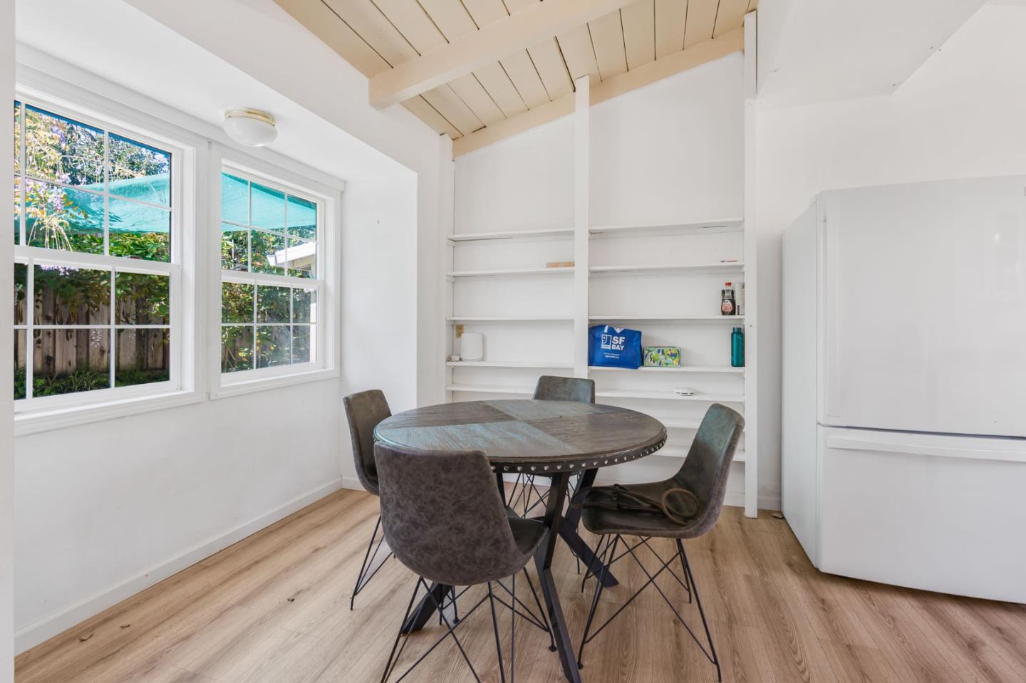Detail Gallery Image 15 of 30 For 495 Bird Ave, Los Gatos,  CA 95032 - 4 Beds | 2 Baths