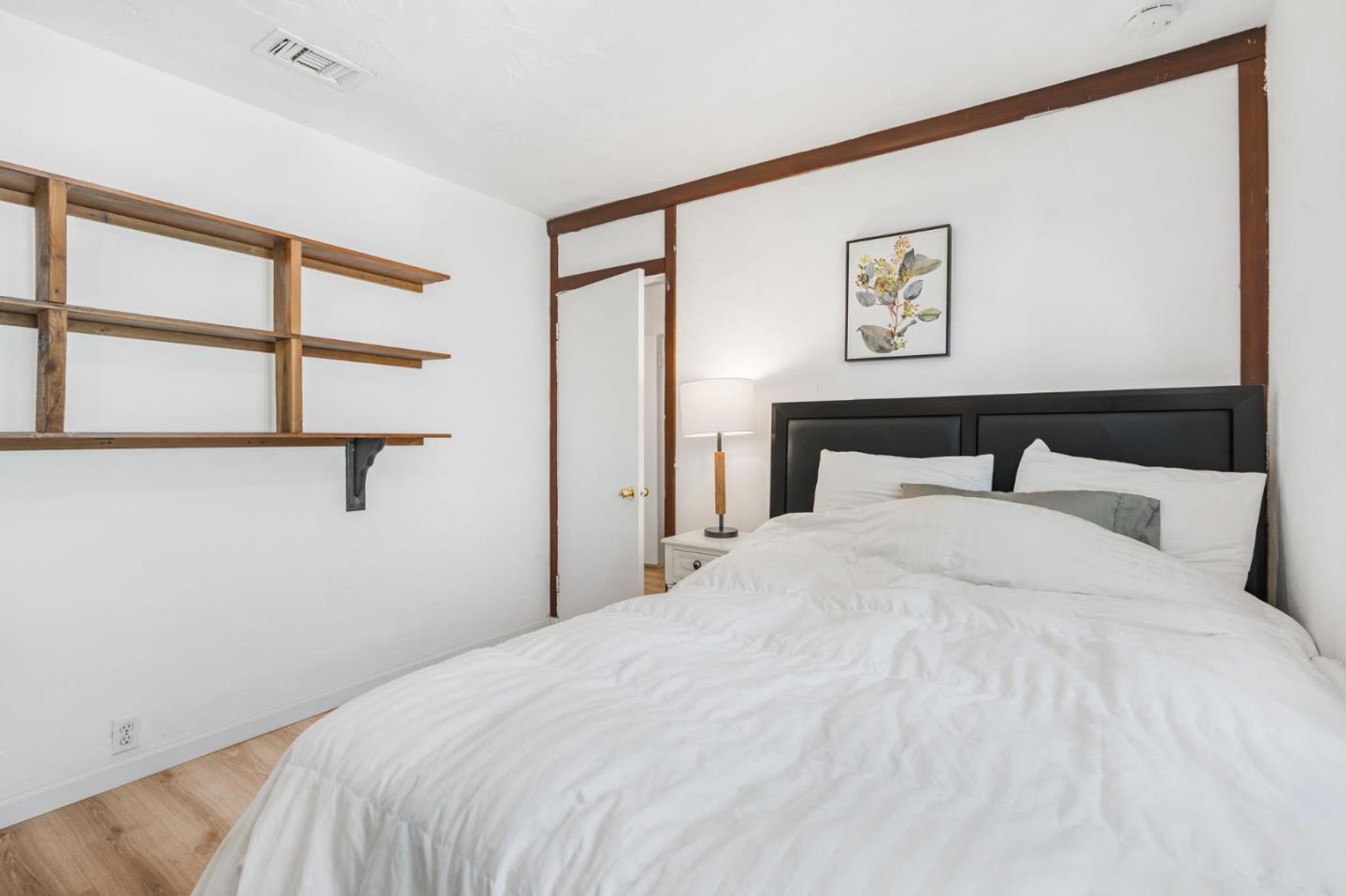 Detail Gallery Image 27 of 30 For 495 Bird Ave, Los Gatos,  CA 95032 - 4 Beds | 2 Baths
