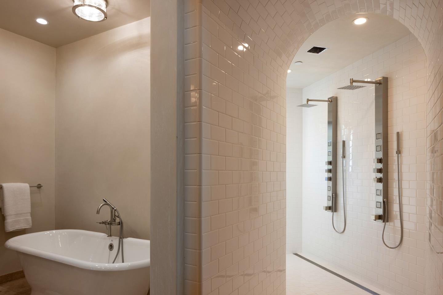 Detail Gallery Image 29 of 43 For 24275 via Malpaso, Monterey,  CA 93940 - 4 Beds | 4/2 Baths