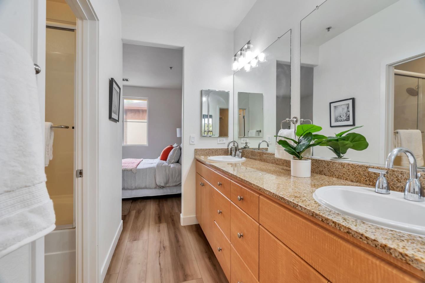 Detail Gallery Image 35 of 44 For 956 Sakura Dr, San Jose,  CA 95112 - 3 Beds | 2/1 Baths