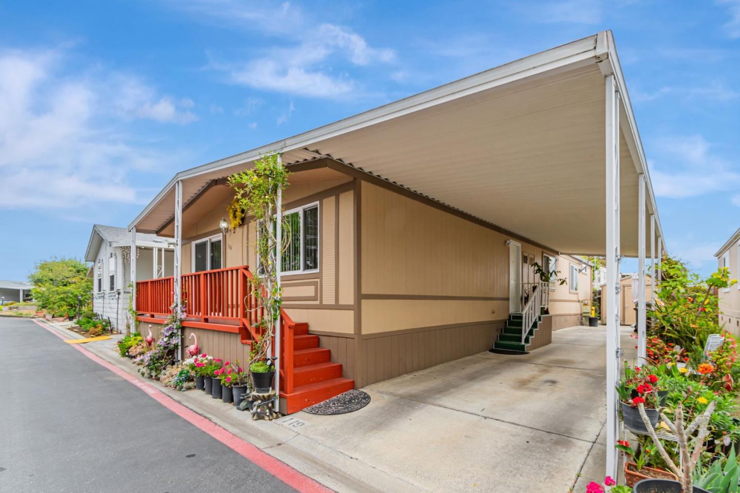 Detail Gallery Image 2 of 27 For 2052 Gold St #119,  Alviso,  CA 95002 - 3 Beds | 2 Baths
