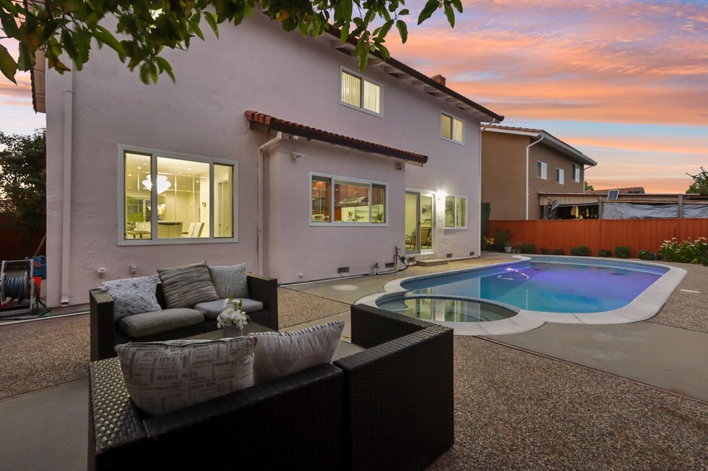 Detail Gallery Image 48 of 71 For 1288 Isengard Ct, San Jose,  CA 95121 - 5 Beds | 3 Baths