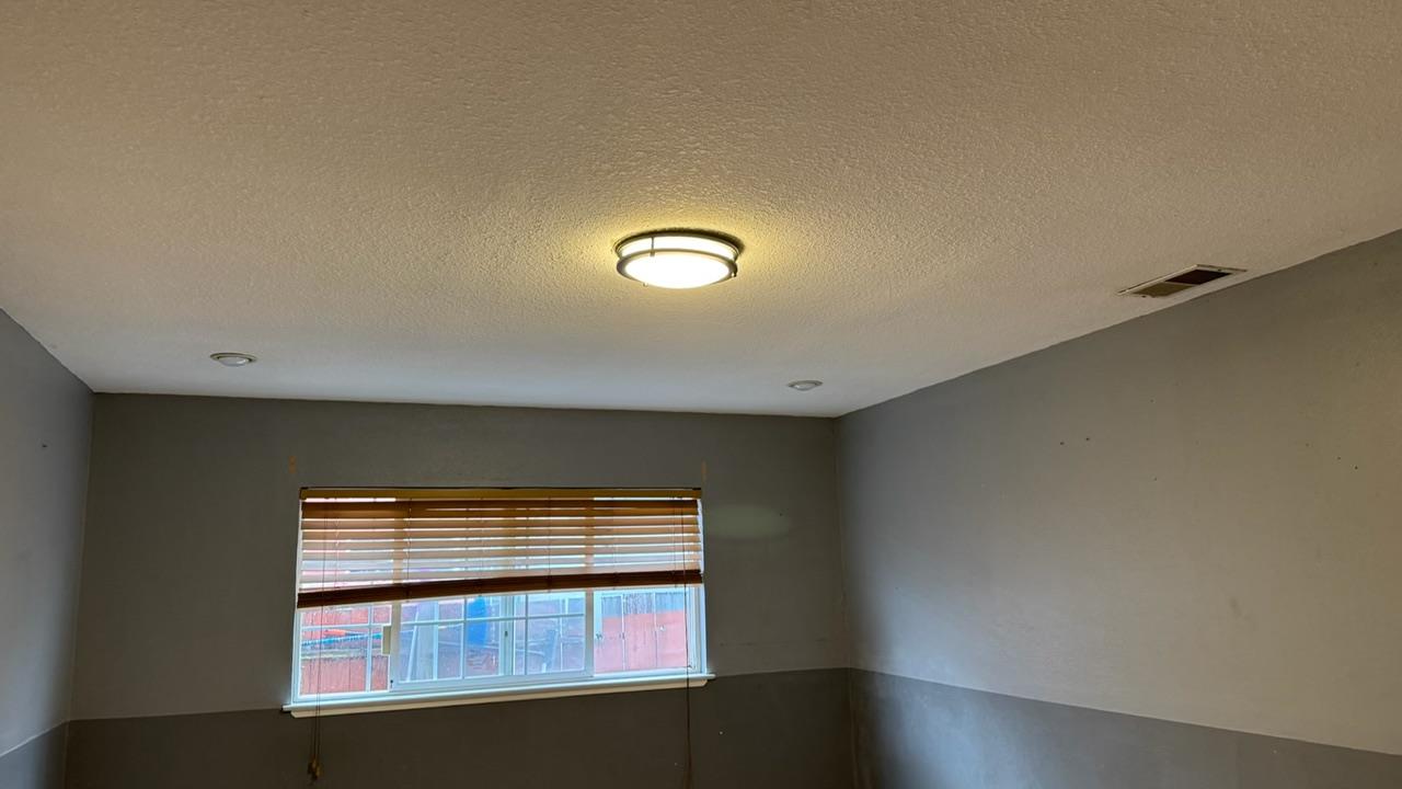 Detail Gallery Image 9 of 21 For 1822 Tustin Dr, San Jose,  CA 95122 - 5 Beds | 3 Baths