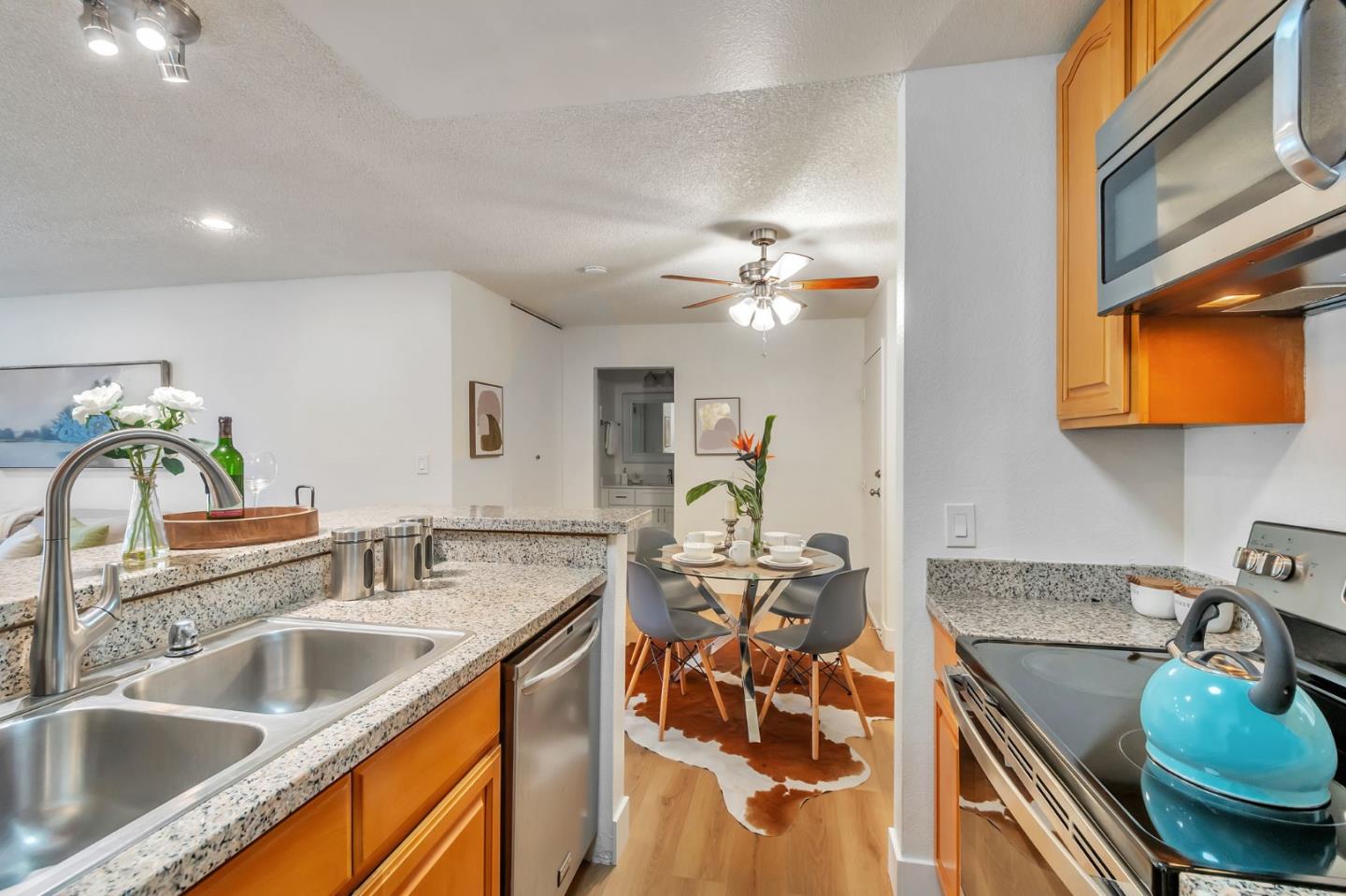 Detail Gallery Image 20 of 53 For 373 Half Moon Ln #307,  Daly City,  CA 94015 - 1 Beds | 1 Baths