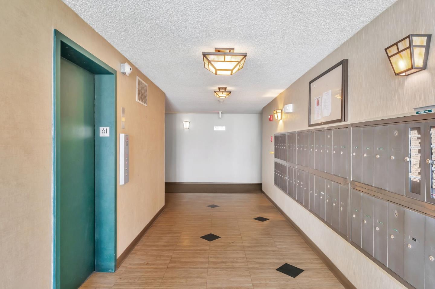 Detail Gallery Image 36 of 53 For 373 Half Moon Ln #307,  Daly City,  CA 94015 - 1 Beds | 1 Baths