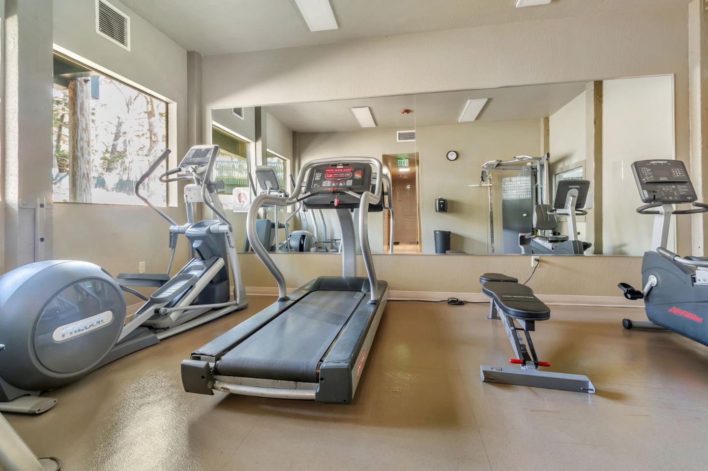 Detail Gallery Image 37 of 53 For 373 Half Moon Ln #307,  Daly City,  CA 94015 - 1 Beds | 1 Baths
