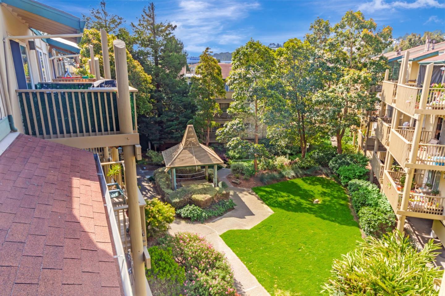 Detail Gallery Image 42 of 53 For 373 Half Moon Ln #307,  Daly City,  CA 94015 - 1 Beds | 1 Baths