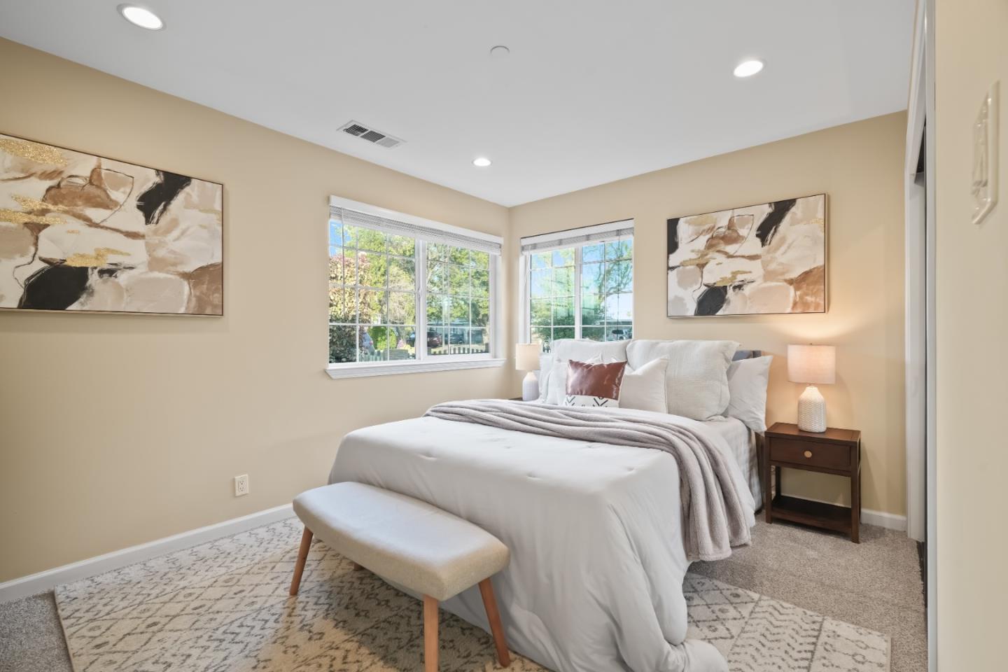 Detail Gallery Image 12 of 27 For 1040 Patricia Ave, San Mateo,  CA 94401 - 5 Beds | 2 Baths