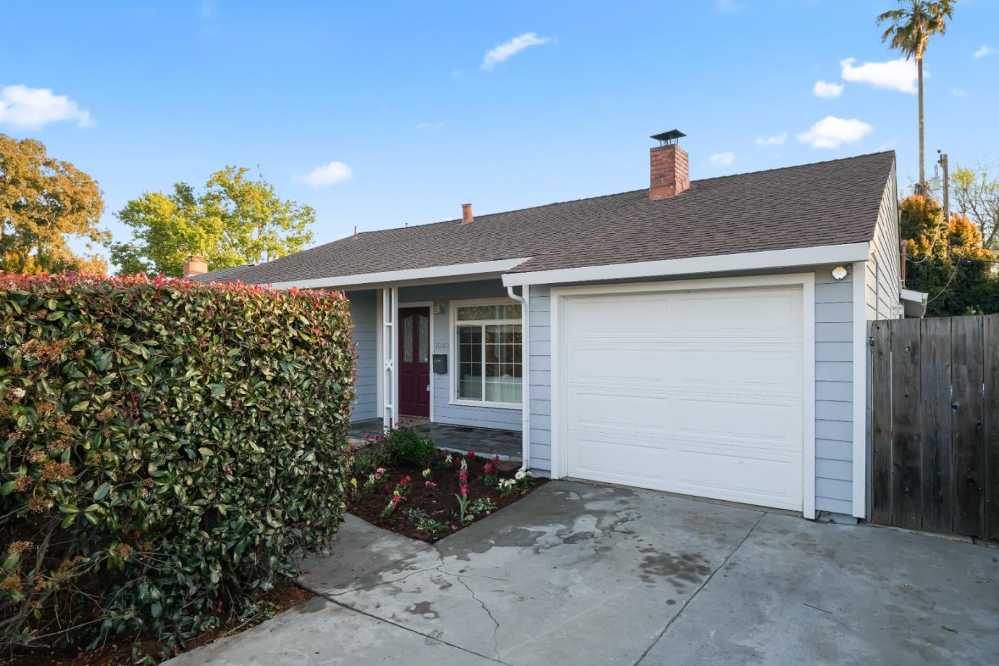 Detail Gallery Image 2 of 27 For 1040 Patricia Ave, San Mateo,  CA 94401 - 5 Beds | 2 Baths