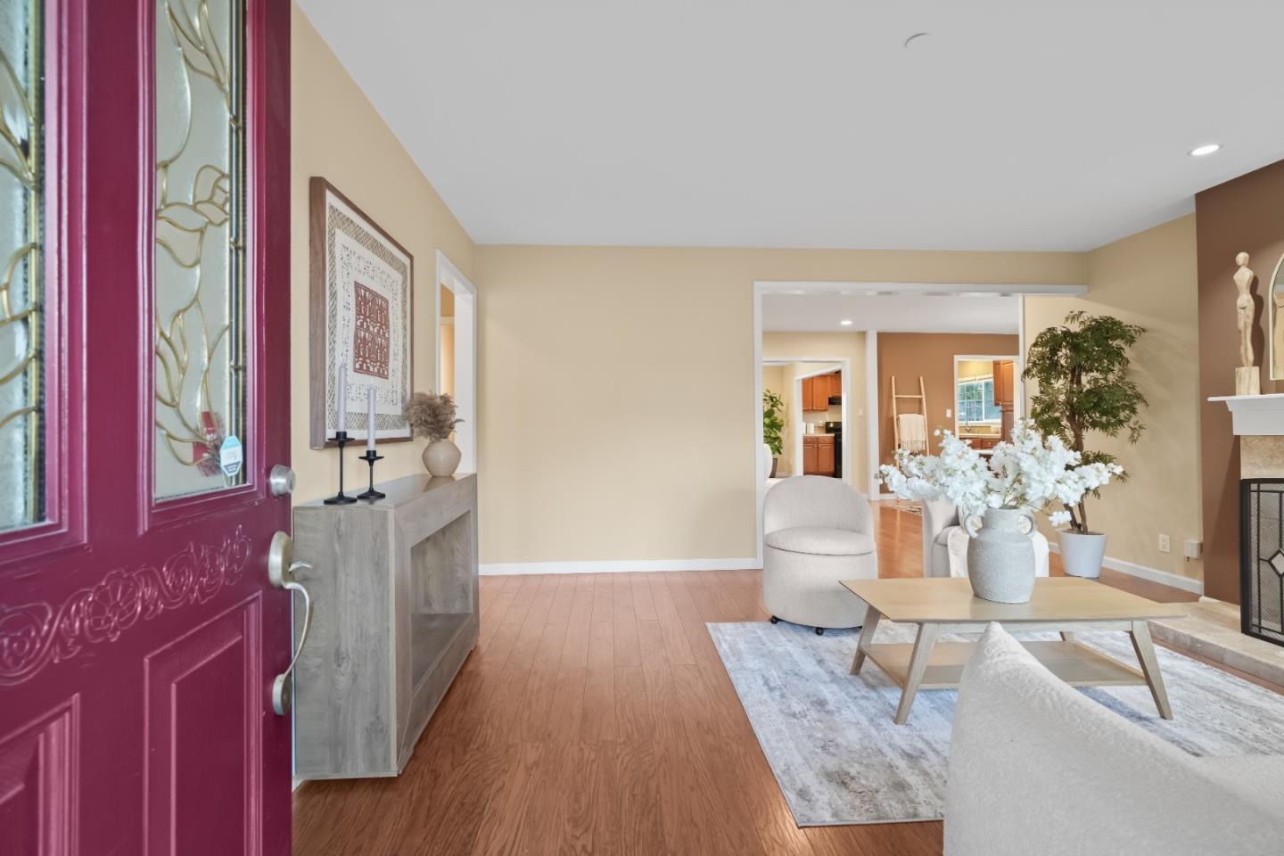 Detail Gallery Image 3 of 27 For 1040 Patricia Ave, San Mateo,  CA 94401 - 5 Beds | 2 Baths