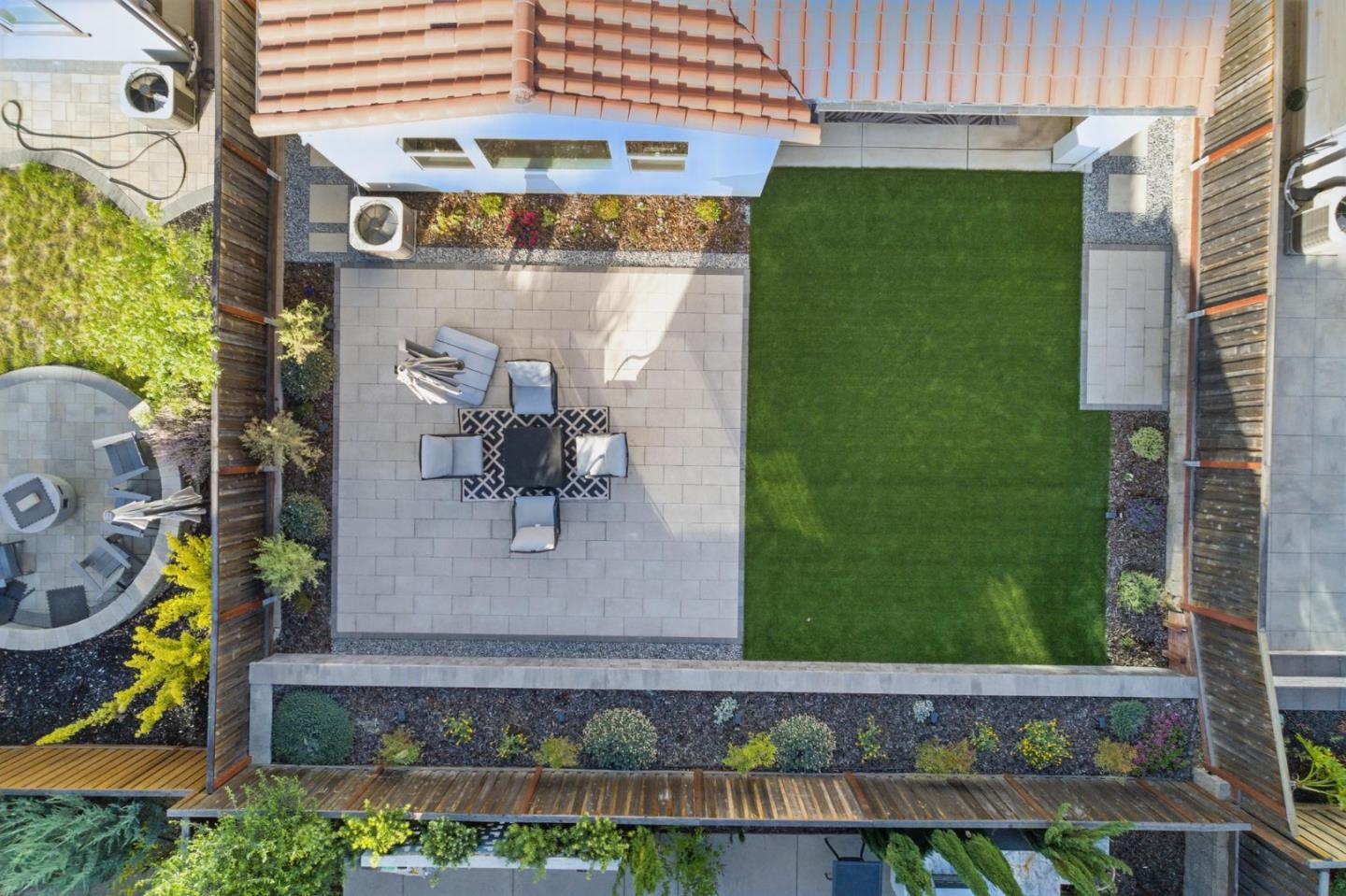 Detail Gallery Image 6 of 89 For 7081 Kirigin Way, Gilroy,  CA 95020 - 5 Beds | 3 Baths