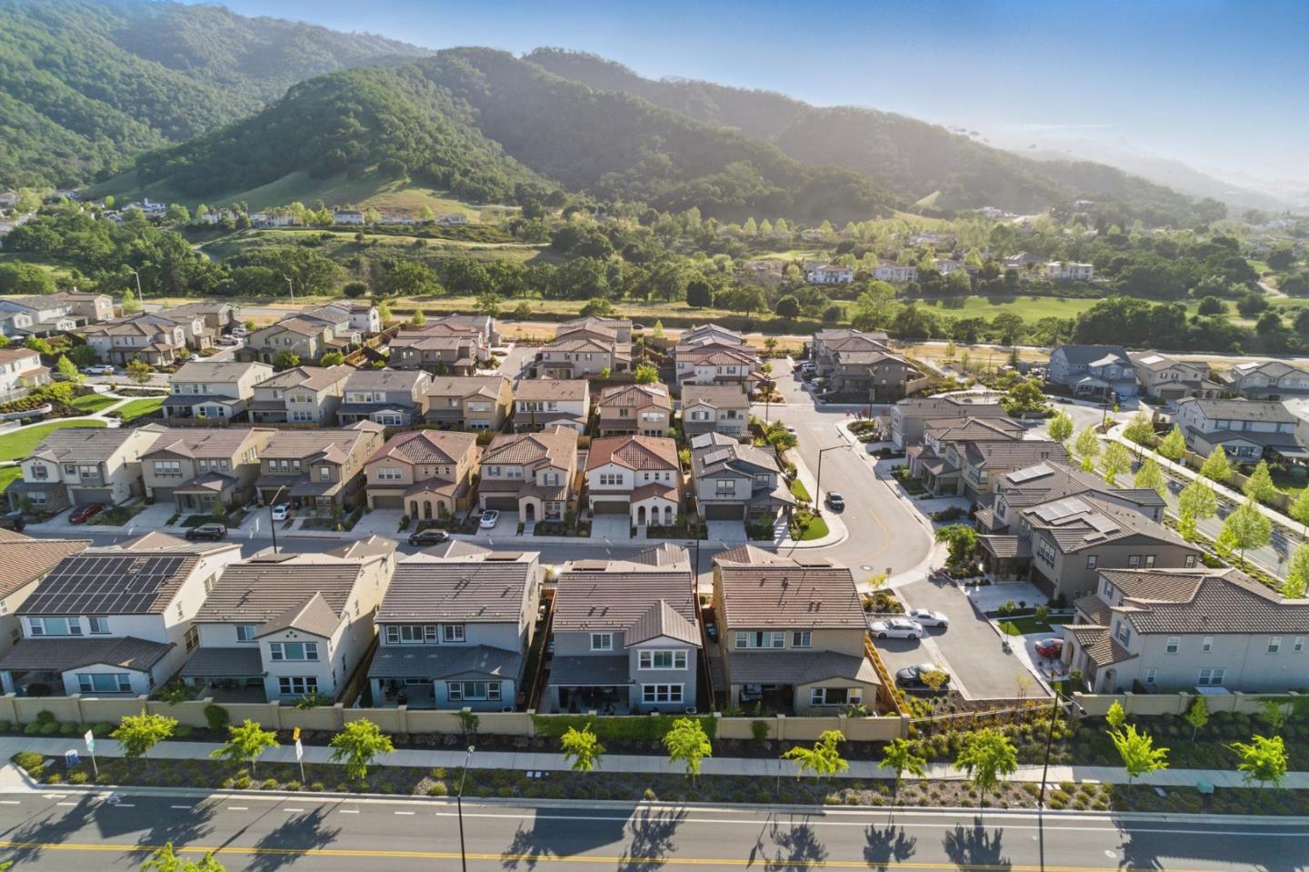 Detail Gallery Image 80 of 89 For 7081 Kirigin Way, Gilroy,  CA 95020 - 5 Beds | 3 Baths