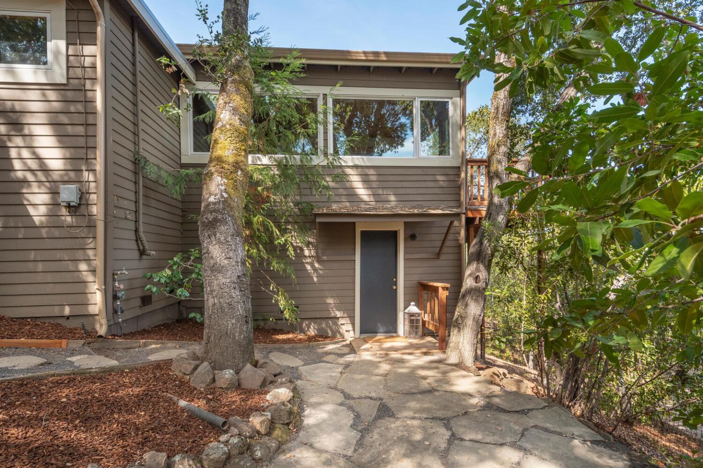 Detail Gallery Image 19 of 26 For 171 Old La Honda Rd, Woodside,  CA 94062 - 3 Beds | 3 Baths