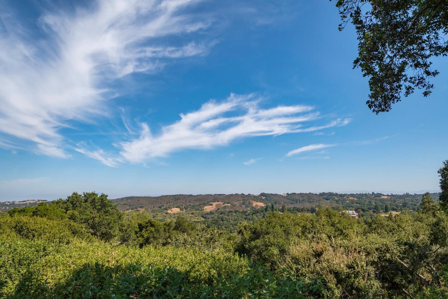 Detail Gallery Image 4 of 26 For 171 Old La Honda Rd, Woodside,  CA 94062 - 3 Beds | 3 Baths
