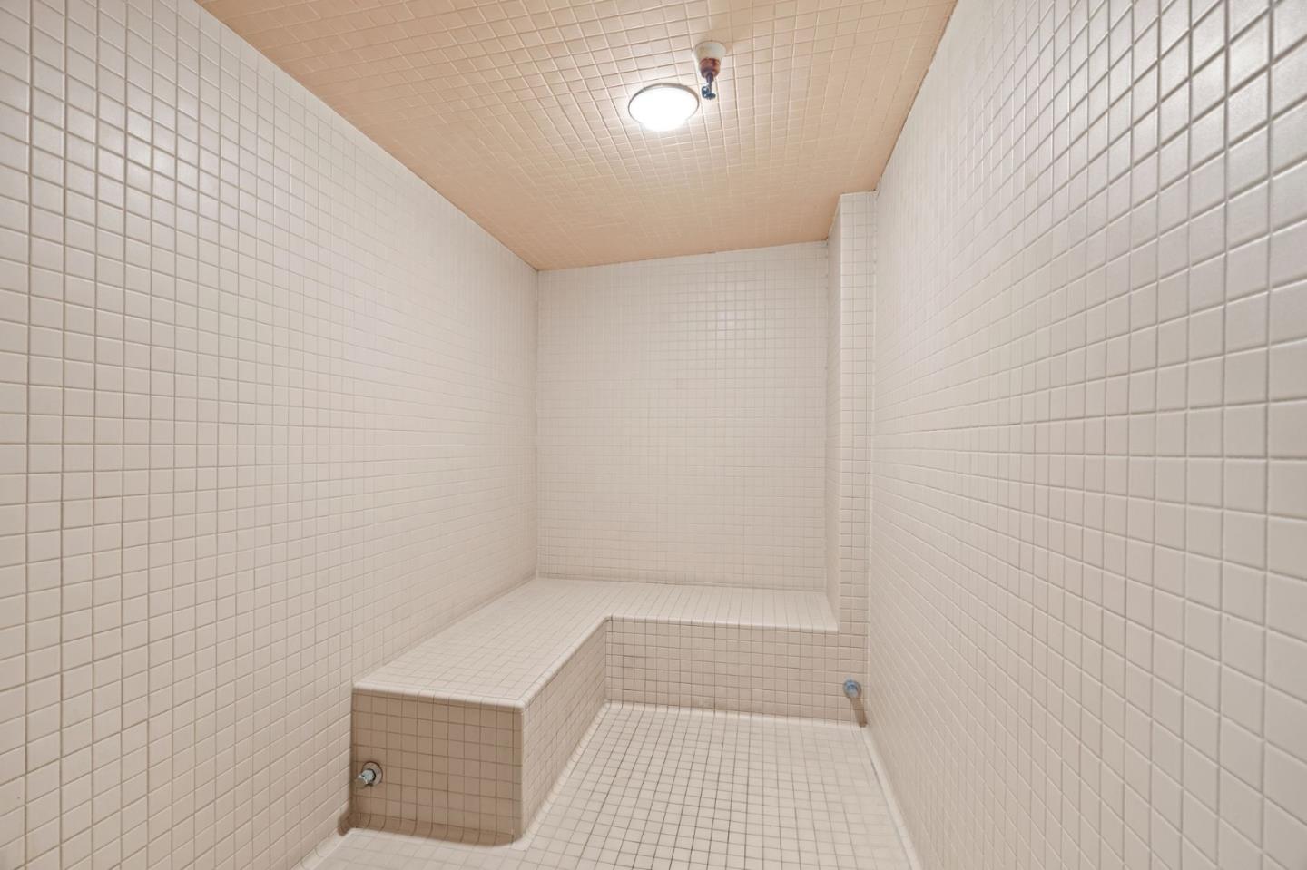 Detail Gallery Image 20 of 23 For 550 Ortega Ave #B321,  Mountain View,  CA 94040 - 2 Beds | 2 Baths