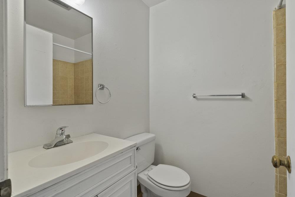 Detail Gallery Image 21 of 34 For 1099 3rd St, San Juan Bautista,  CA 95045 - 3 Beds | 2 Baths