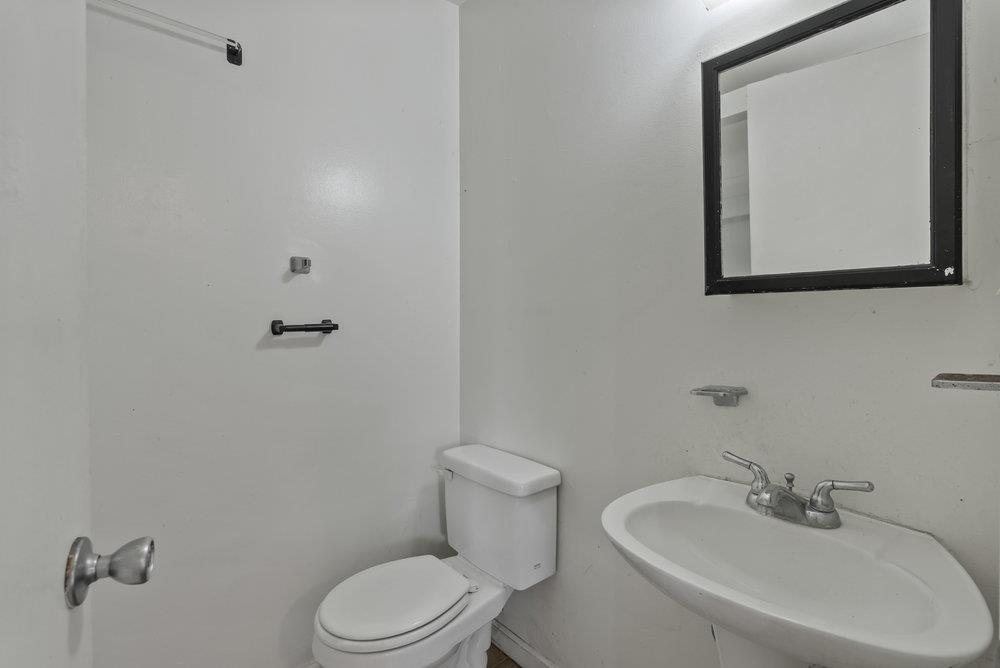 Detail Gallery Image 24 of 34 For 1099 3rd St, San Juan Bautista,  CA 95045 - 3 Beds | 2 Baths