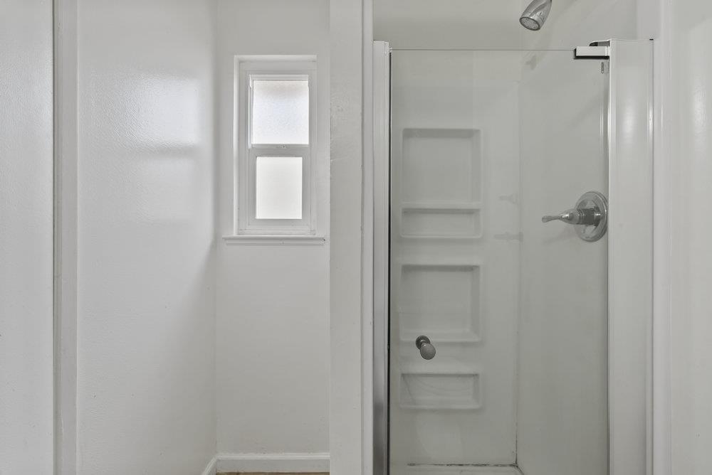 Detail Gallery Image 25 of 34 For 1099 3rd St, San Juan Bautista,  CA 95045 - 3 Beds | 2 Baths