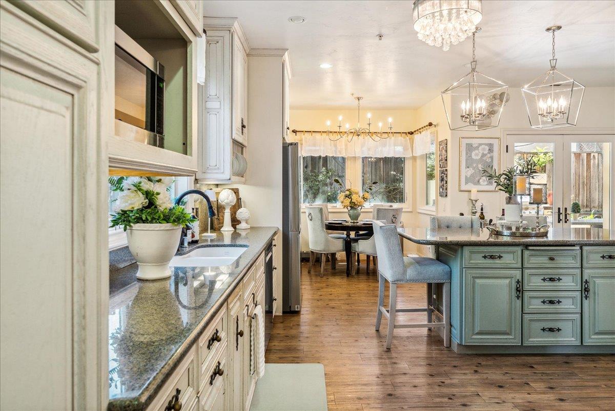 Detail Gallery Image 23 of 73 For 17666 Winding Creek Rd, Salinas,  CA 93908 - 5 Beds | 3 Baths