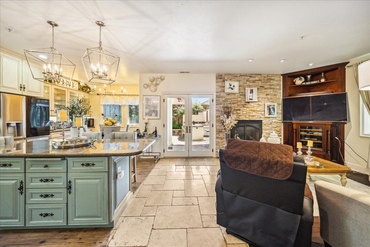 Detail Gallery Image 24 of 73 For 17666 Winding Creek Rd, Salinas,  CA 93908 - 5 Beds | 3 Baths
