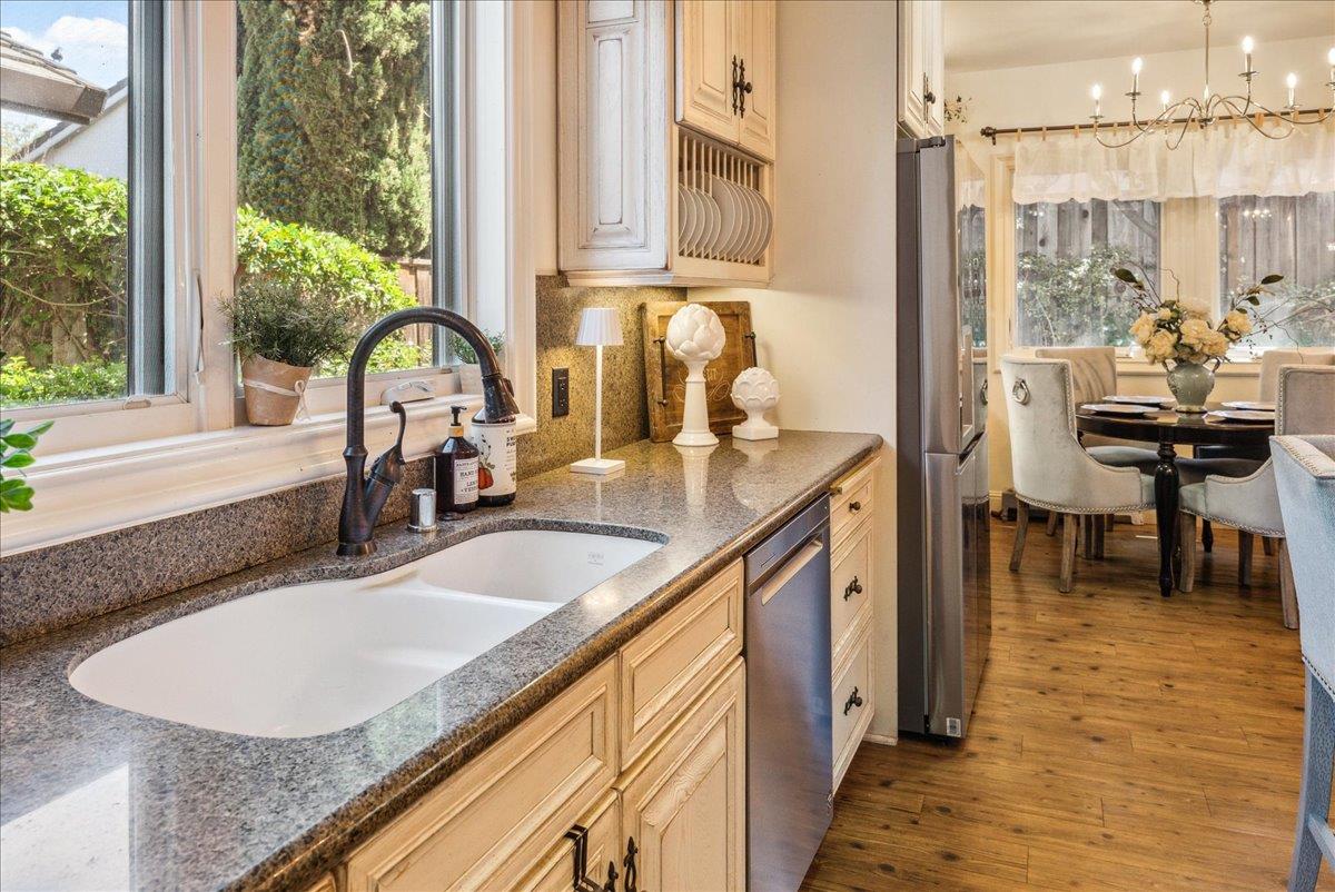 Detail Gallery Image 26 of 73 For 17666 Winding Creek Rd, Salinas,  CA 93908 - 5 Beds | 3 Baths
