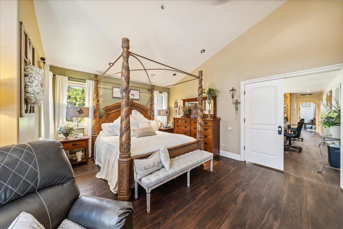 Detail Gallery Image 32 of 73 For 17666 Winding Creek Rd, Salinas,  CA 93908 - 5 Beds | 3 Baths