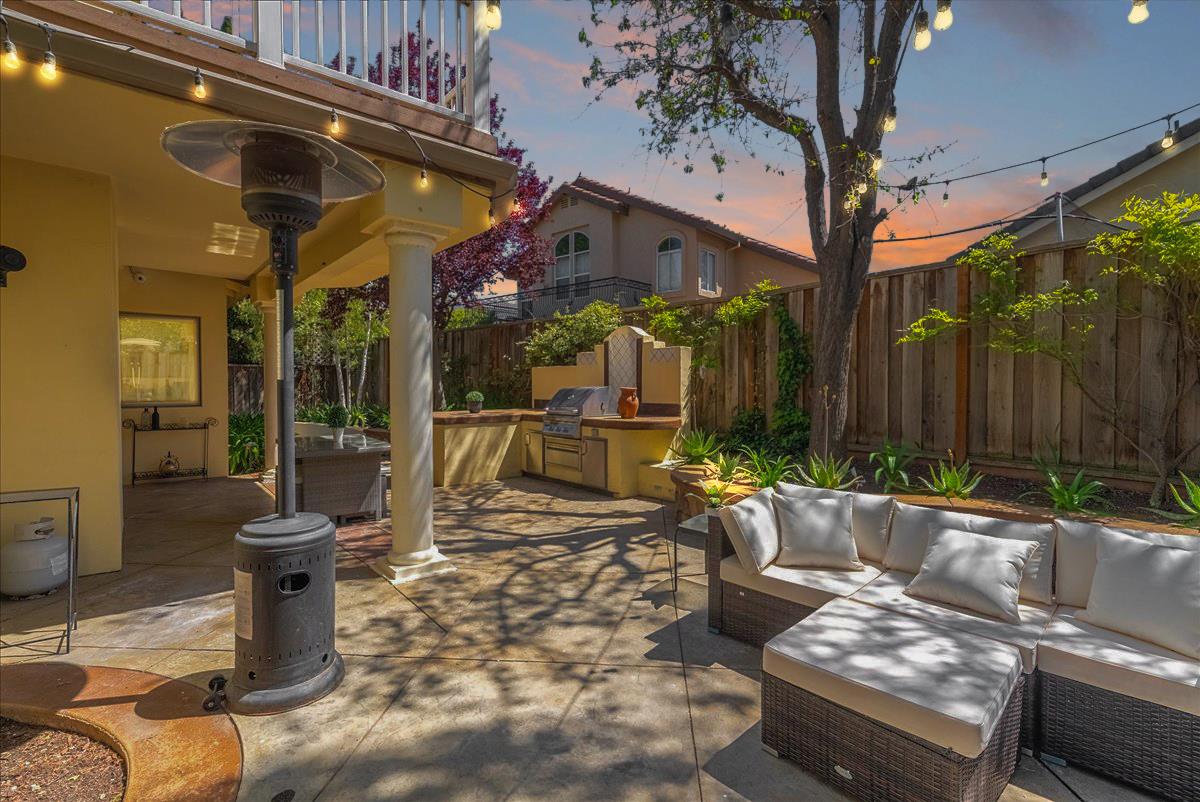 Detail Gallery Image 51 of 73 For 17666 Winding Creek Rd, Salinas,  CA 93908 - 5 Beds | 3 Baths