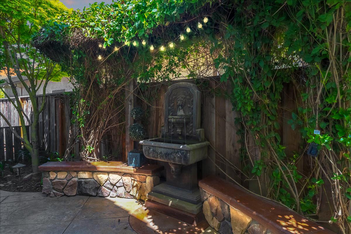 Detail Gallery Image 56 of 73 For 17666 Winding Creek Rd, Salinas,  CA 93908 - 5 Beds | 3 Baths
