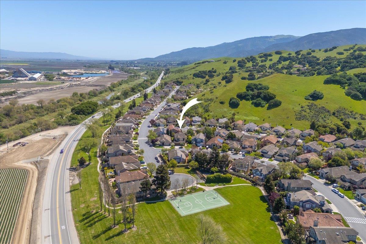Detail Gallery Image 70 of 73 For 17666 Winding Creek Rd, Salinas,  CA 93908 - 5 Beds | 3 Baths
