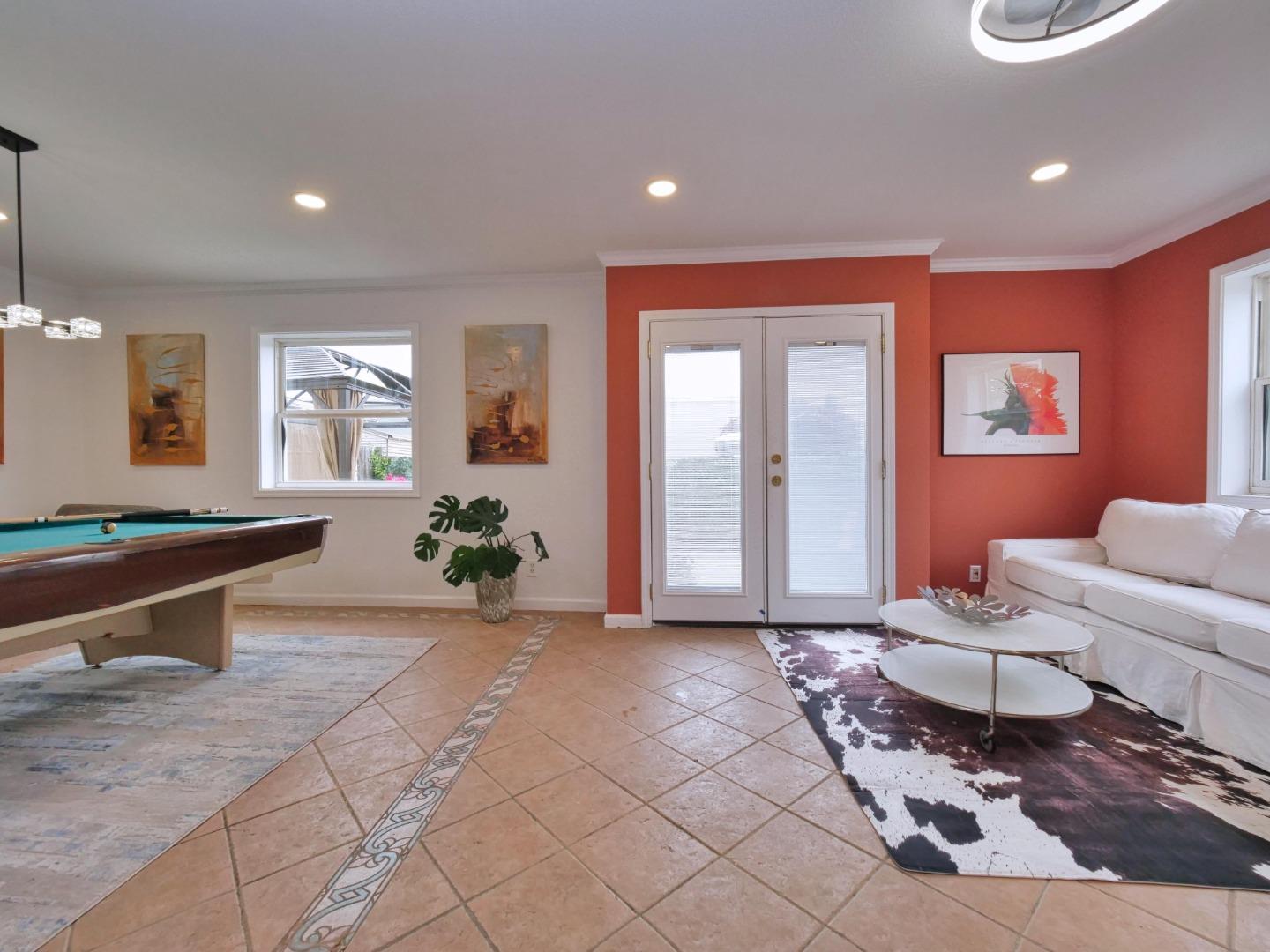 Detail Gallery Image 98 of 114 For 3000 56th Ave, Oakland,  CA 94605 - 4 Beds | 3 Baths