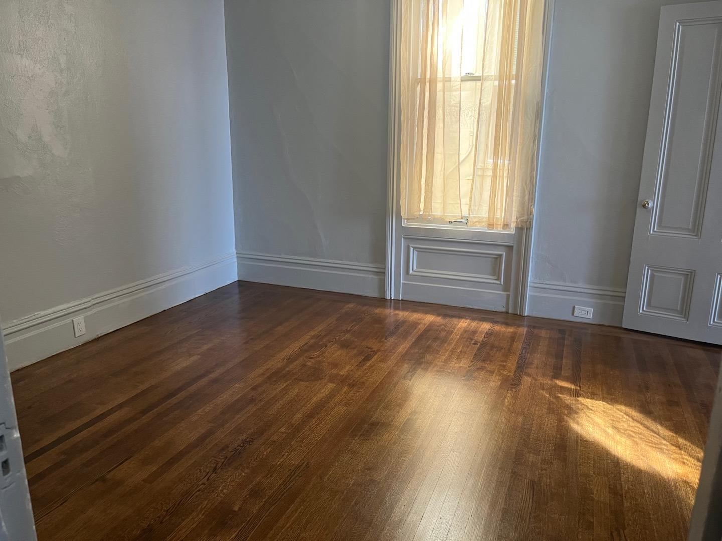 Detail Gallery Image 5 of 15 For Post St, San Francisco,  CA 94115 - 3 Beds | 1/1 Baths