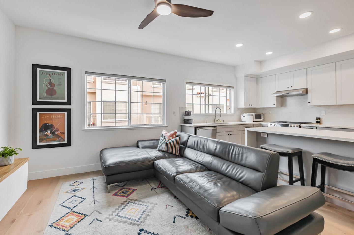 Detail Gallery Image 10 of 40 For 1169 Silver Shadow Dr, San Jose,  CA 95120 - 3 Beds | 2/1 Baths