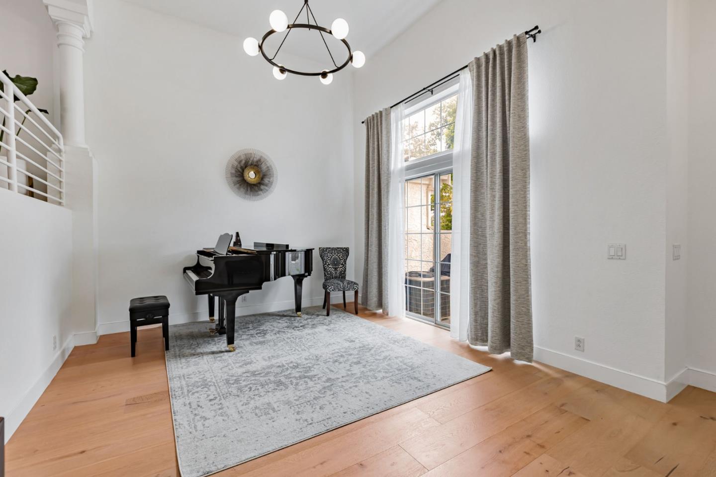Detail Gallery Image 2 of 40 For 1169 Silver Shadow Dr, San Jose,  CA 95120 - 3 Beds | 2/1 Baths