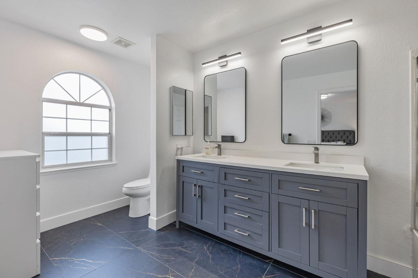 Detail Gallery Image 20 of 40 For 1169 Silver Shadow Dr, San Jose,  CA 95120 - 3 Beds | 2/1 Baths