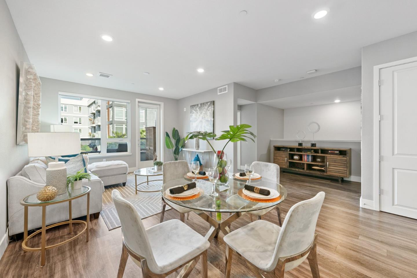Detail Gallery Image 11 of 82 For 5933 Sunstone Dr #220,  San Jose,  CA 95123 - 2 Beds | 2 Baths
