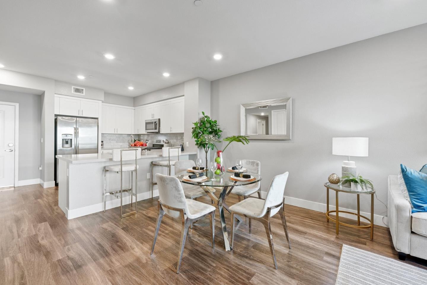 Detail Gallery Image 12 of 82 For 5933 Sunstone Dr #220,  San Jose,  CA 95123 - 2 Beds | 2 Baths