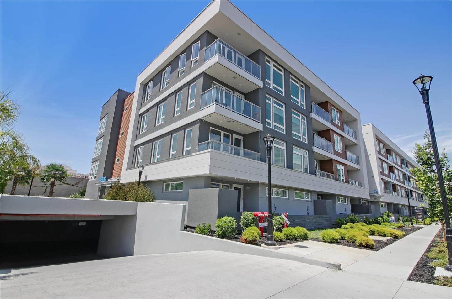 Detail Gallery Image 34 of 82 For 5933 Sunstone Dr #220,  San Jose,  CA 95123 - 2 Beds | 2 Baths