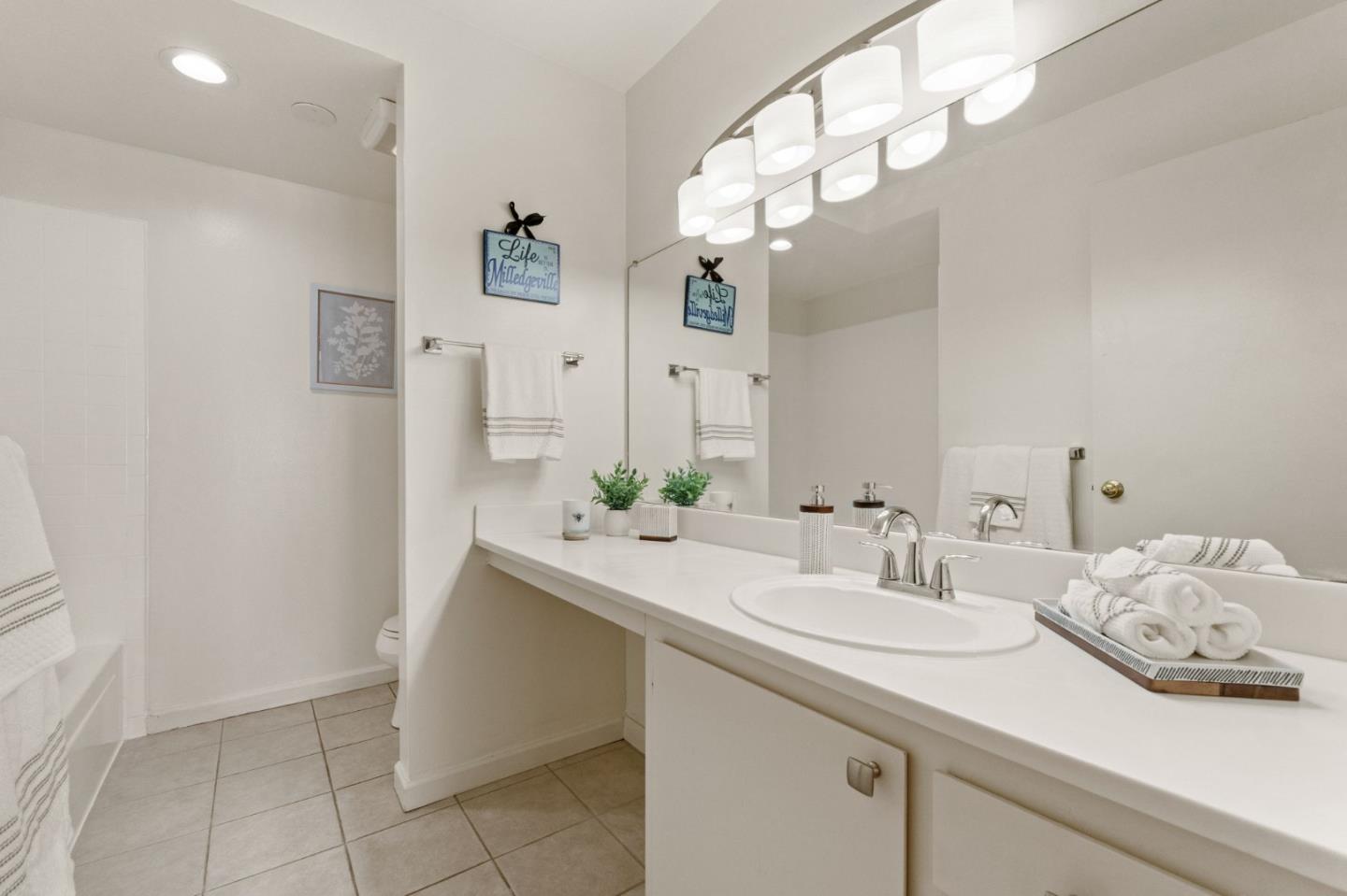 Detail Gallery Image 11 of 32 For 1720 Halford Ave #131,  Santa Clara,  CA 95051 - 2 Beds | 2 Baths