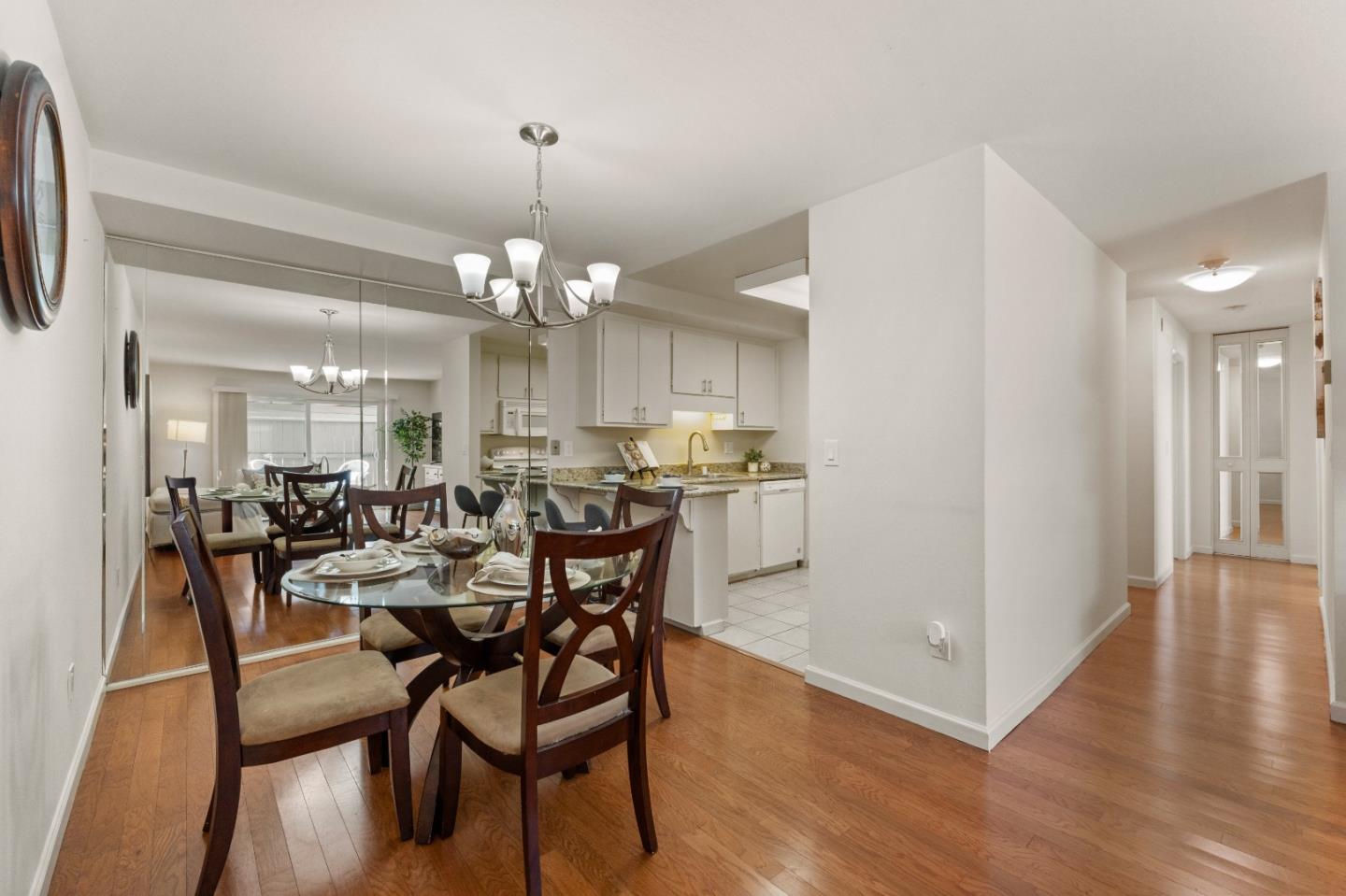Detail Gallery Image 6 of 32 For 1720 Halford Ave #131,  Santa Clara,  CA 95051 - 2 Beds | 2 Baths