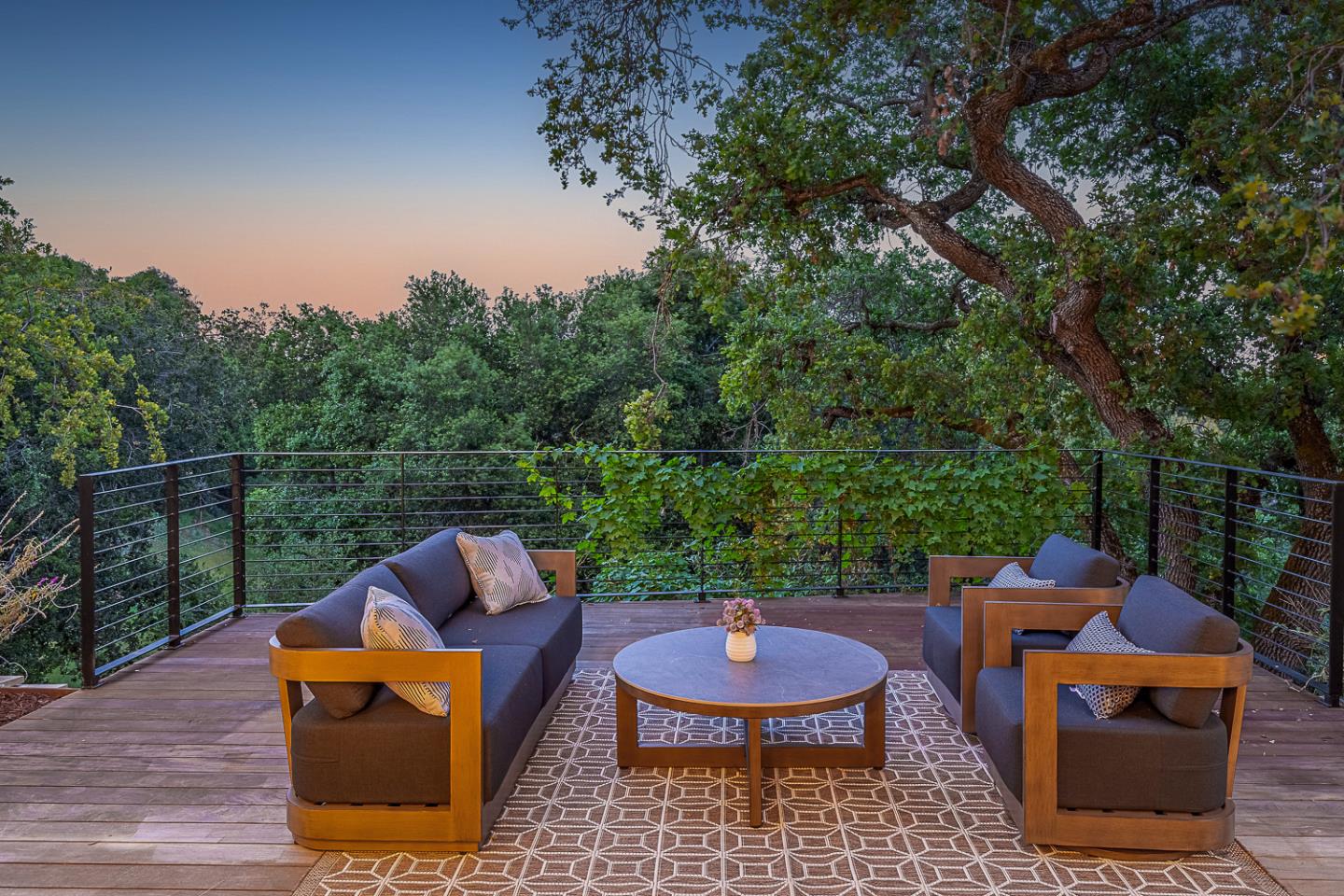 Detail Gallery Image 32 of 68 For 26896 Alejandro Dr, Los Altos Hills,  CA 94022 - 4 Beds | 3 Baths