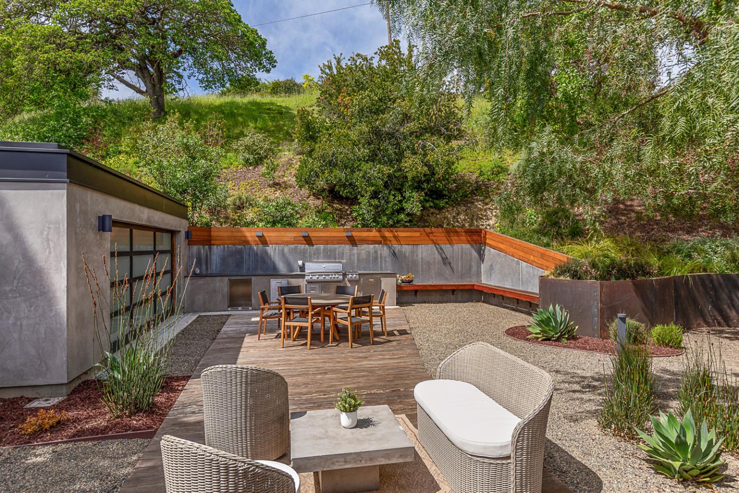 Detail Gallery Image 54 of 68 For 26896 Alejandro Dr, Los Altos Hills,  CA 94022 - 4 Beds | 3 Baths