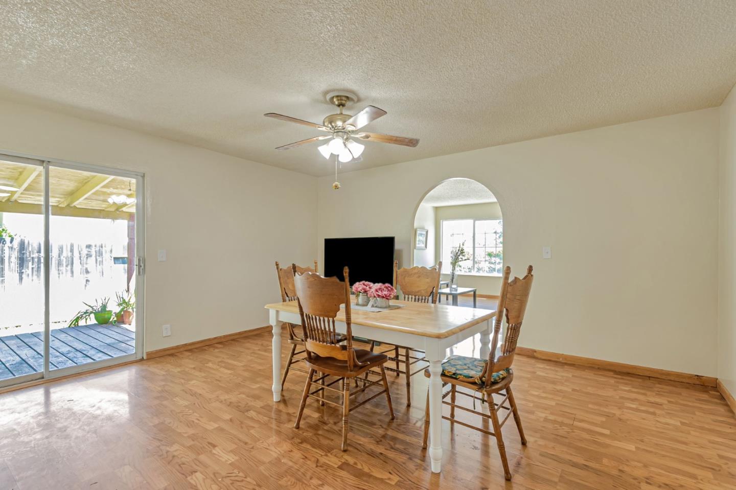Detail Gallery Image 16 of 34 For 263 Vineyard Dr, San Jose,  CA 95119 - 5 Beds | 3 Baths