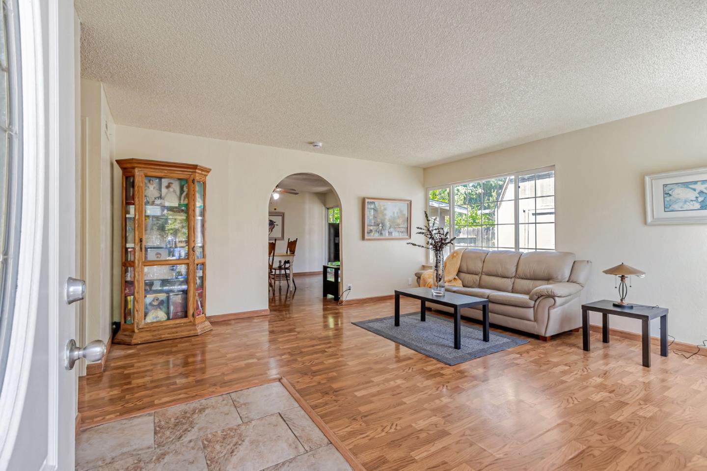 Detail Gallery Image 4 of 34 For 263 Vineyard Dr, San Jose,  CA 95119 - 5 Beds | 3 Baths