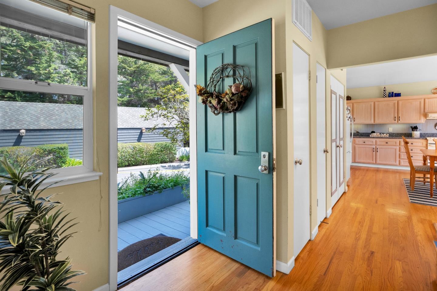 Detail Gallery Image 8 of 42 For 420 Camino Al Mar, Watsonville,  CA 95076 - 3 Beds | 2/1 Baths