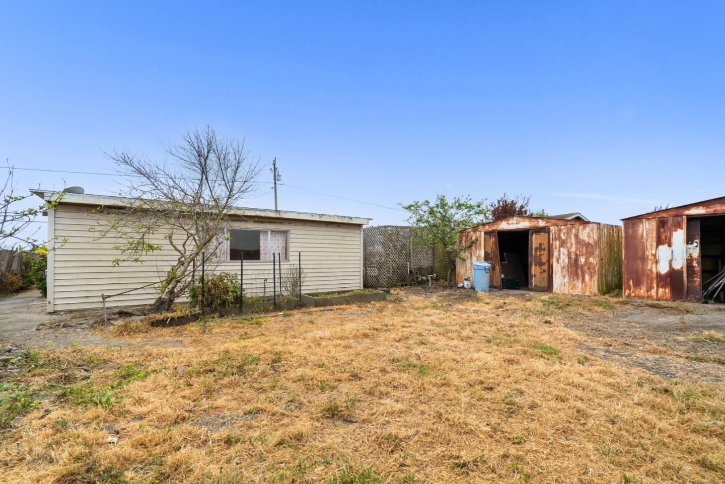 Detail Gallery Image 28 of 36 For 11 Struve Rd, Moss Landing,  CA 95039 - 3 Beds | 1/1 Baths