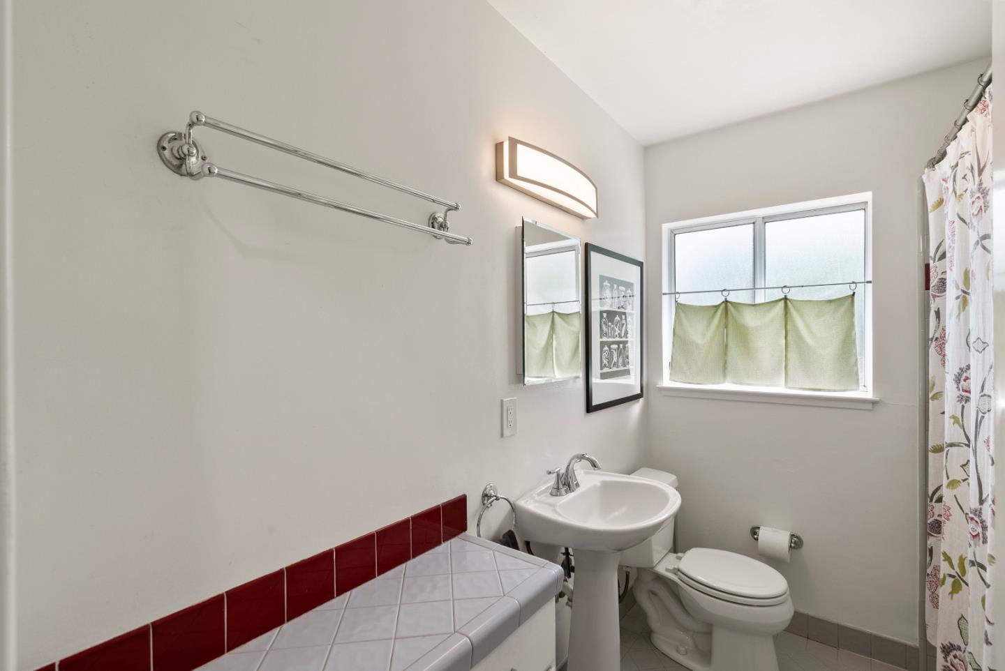 Detail Gallery Image 18 of 34 For 2440 Walnut Grove Ave, San Jose,  CA 95128 - 3 Beds | 1 Baths