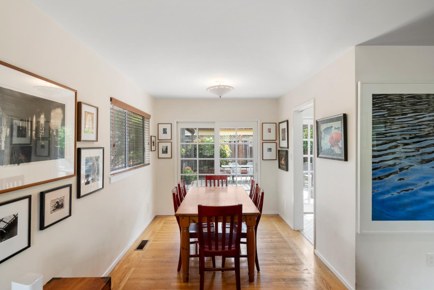 Detail Gallery Image 7 of 34 For 2440 Walnut Grove Ave, San Jose,  CA 95128 - 3 Beds | 1 Baths