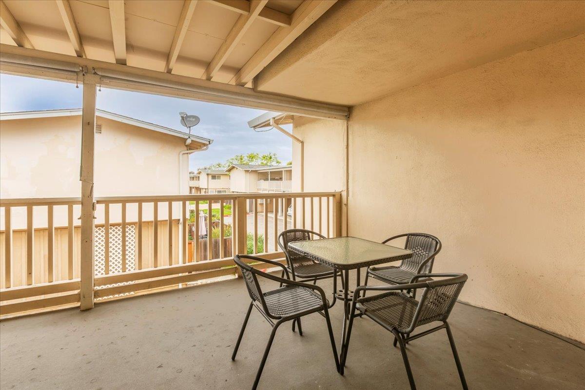 Detail Gallery Image 28 of 33 For 3385 La Selva St #F,  San Mateo,  CA 94403 - 3 Beds | 2 Baths