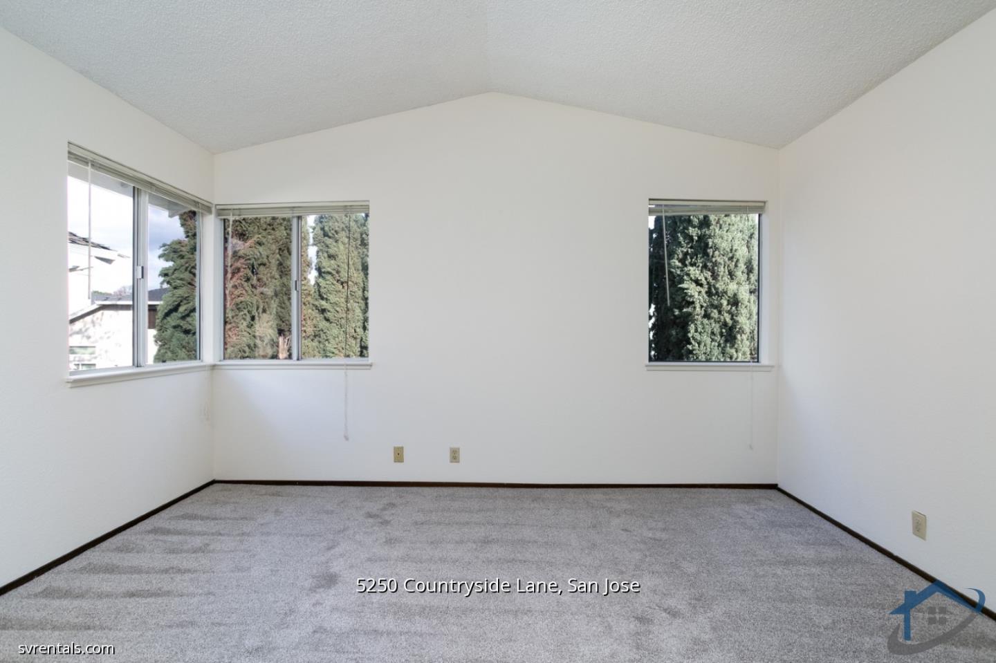 Detail Gallery Image 9 of 24 For 5250 Countryside Ln, San Jose,  CA 95136 - 4 Beds | 2/1 Baths
