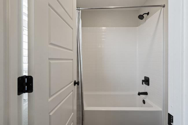 Detail Gallery Image 31 of 43 For 1618 Ryegrass Way, Los Banos,  CA 93635 - 5 Beds | 3 Baths
